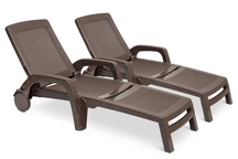 Ensemble de deux chaises longues pliables en résine tressée Miami marron