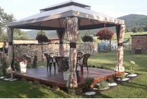 Pavillon de jardin avec moustiquaire Valencia 3x4m crème Garden Point